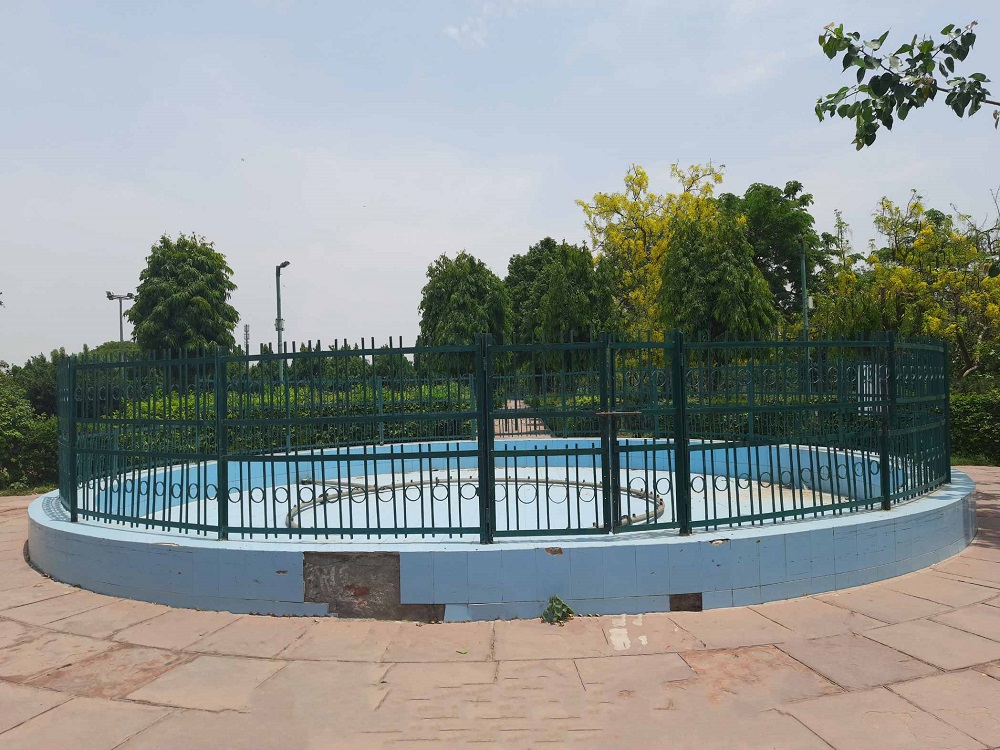 Fountain at Satya Park Naraina